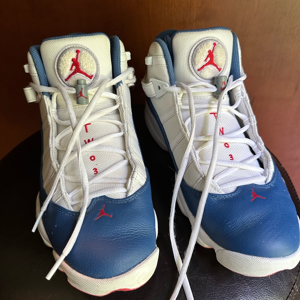 Air Jordan 6 rings blue and white. Lightly used in great shape.